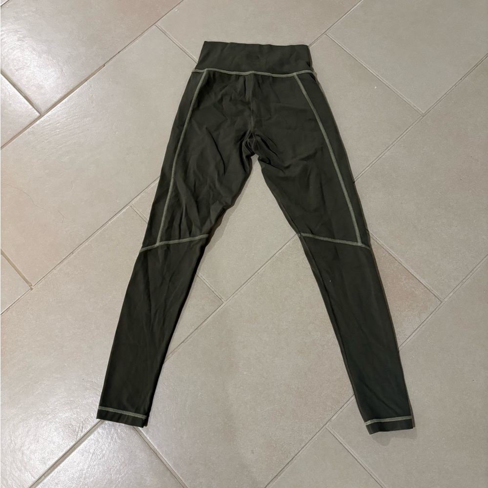Aritzia Tna TnaLIFE Atmosphere High-Rise Leggings - Olive Green - XS Athleisure - Picture 4 of 5